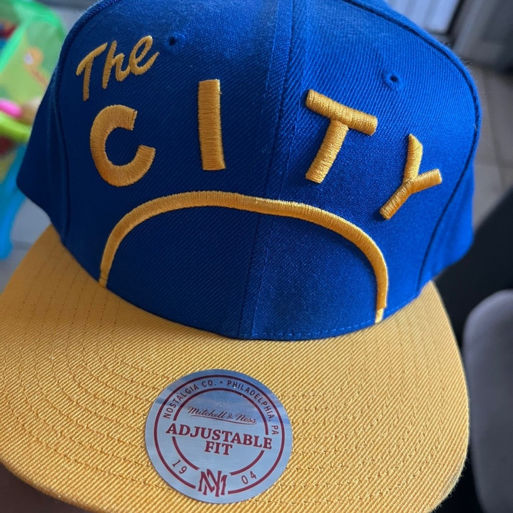 SnapBack - Picture 1 of 1